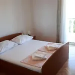 Taja * מאקרסקה