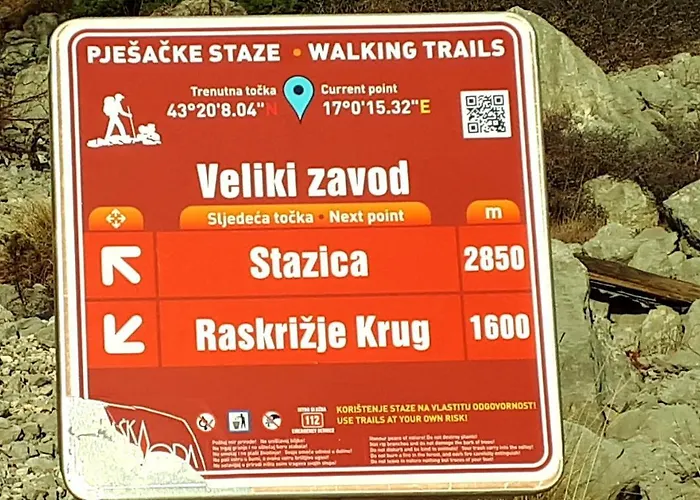 Taja * Makarska