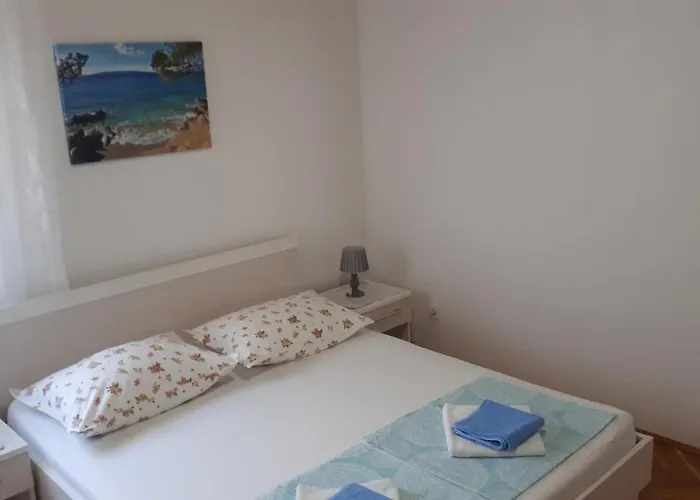 Apartment Taja *
