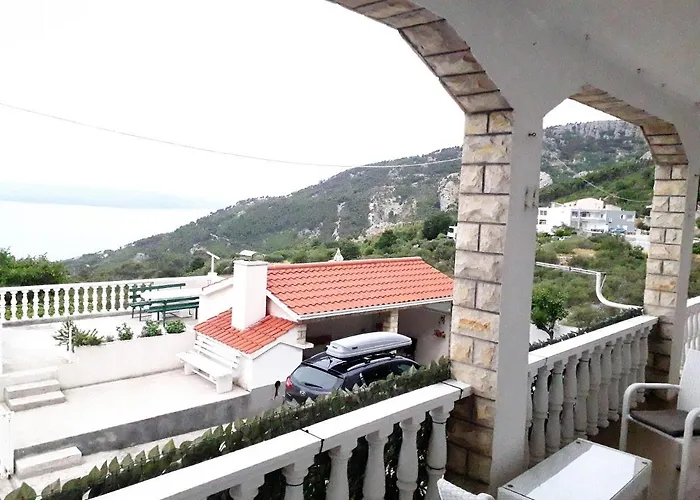 Taja * Makarska