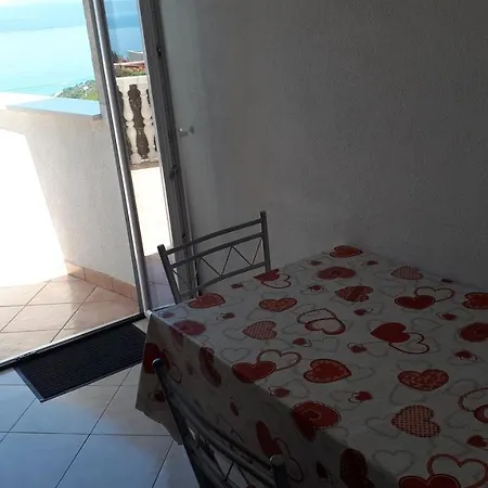 Apartman Taja *